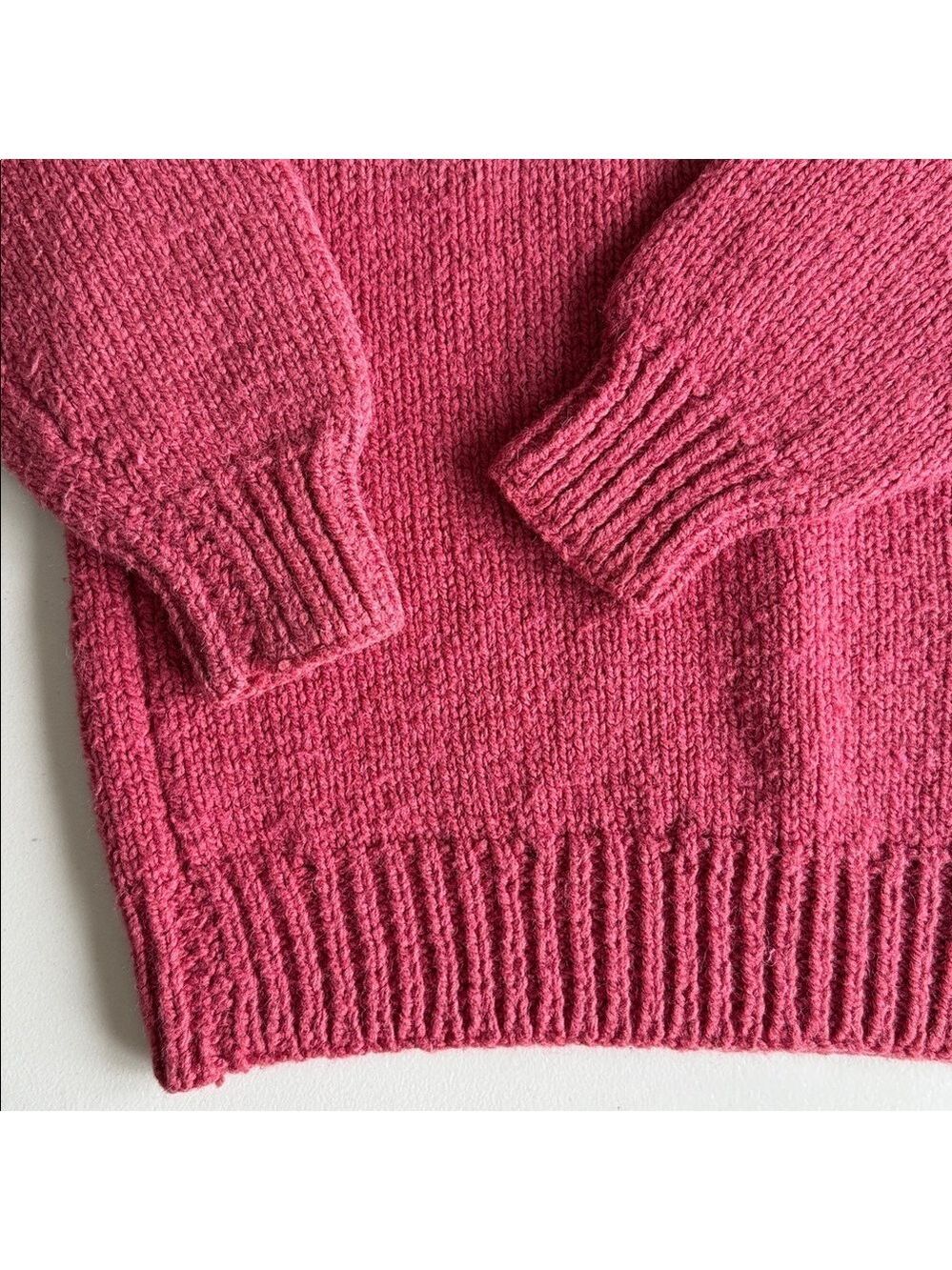 Hand-Knit Wool Sweater Raspberry Pink - Picture 8 of 14